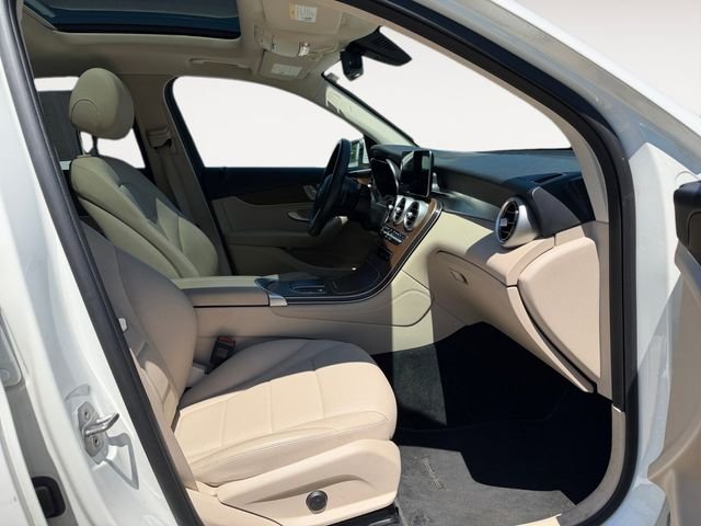 Certified Used 2021 Polar White Mercedes-Benz GLC 300 image 13