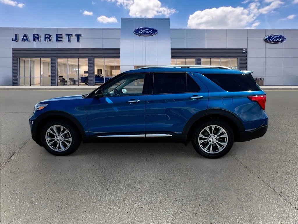 Used 2020 Blue Ford Limited image 4
