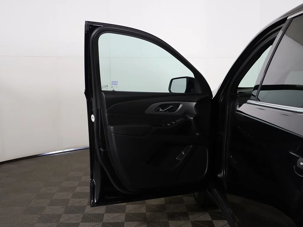Used 2023 Black Chevrolet LT image 19