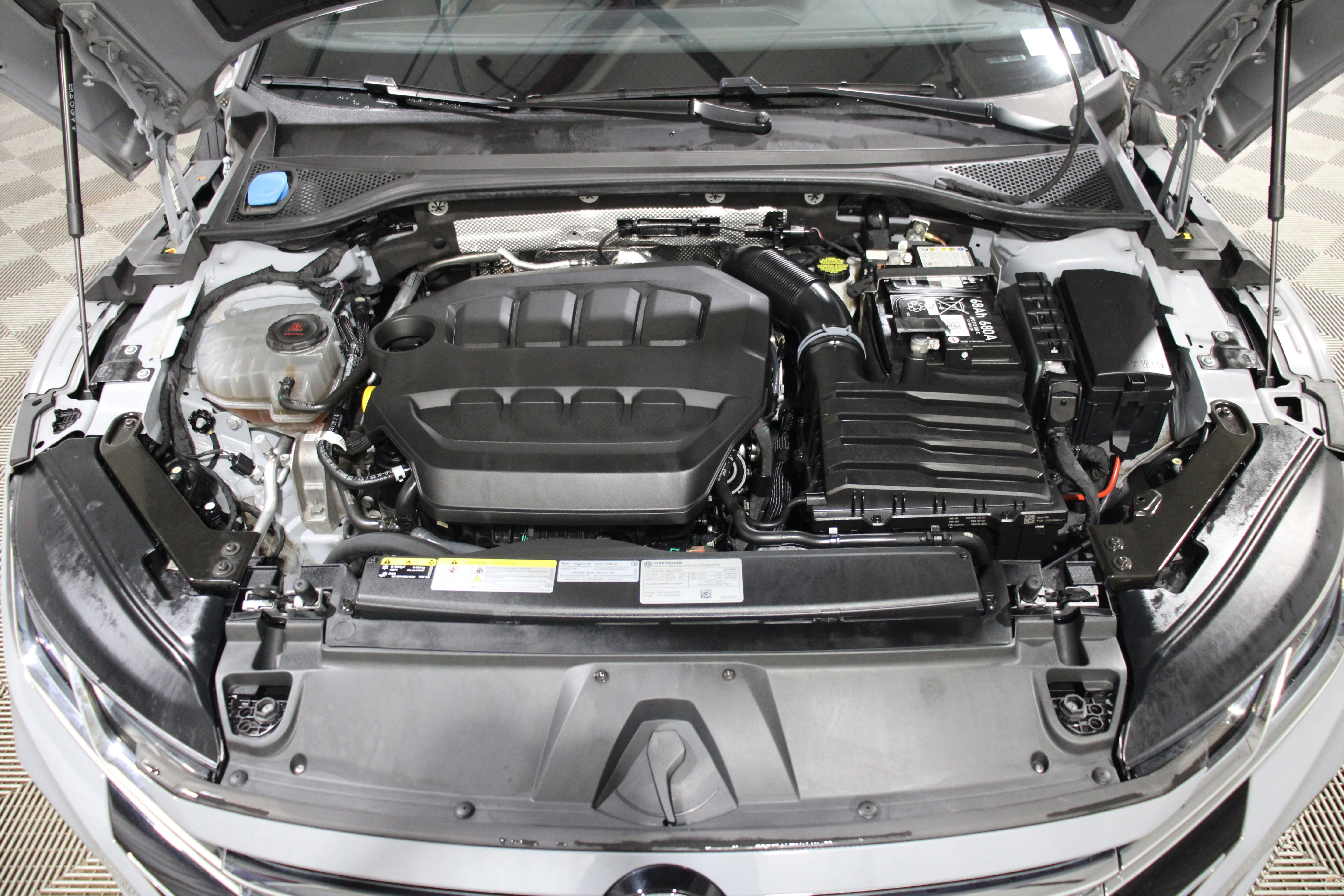 2023 Volkswagen Arteon SEL Premium R-Line - Photo 34