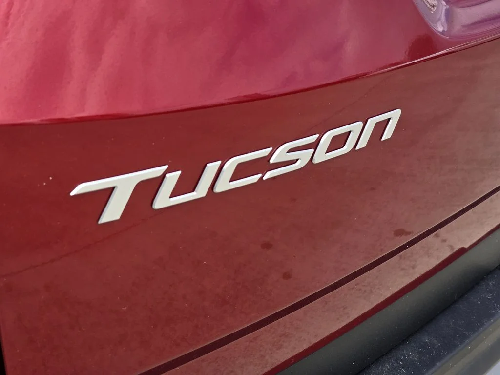 New 2026 Red Hyundai SEL Premium image 6