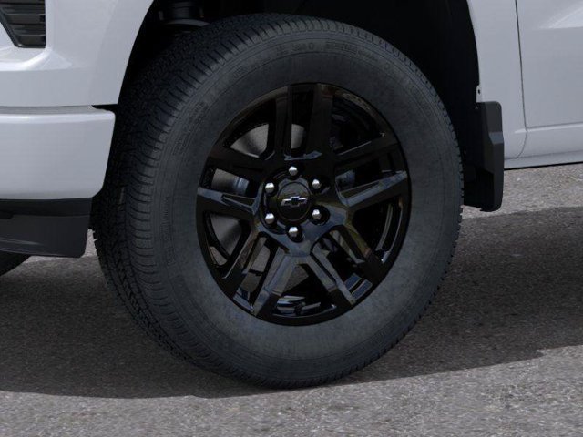 New 2026 Summit White Chevrolet Custom image 9