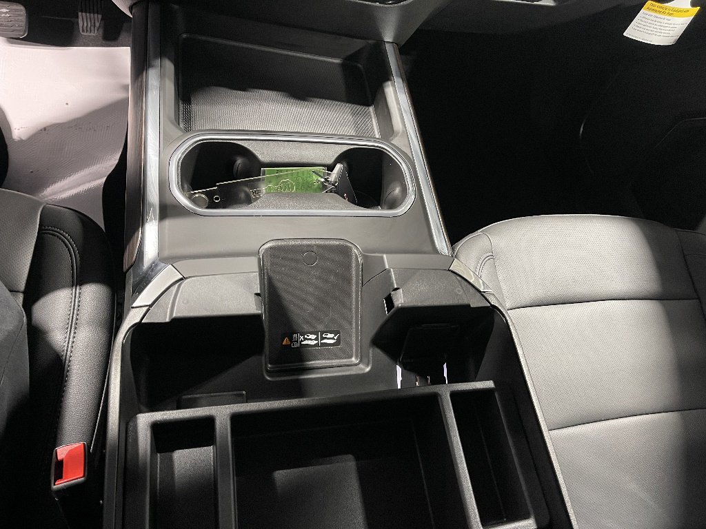 2025 GMC Sierra 2500HD SLT - Photo 31