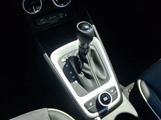 New 2026 White Hyundai SEL image 11