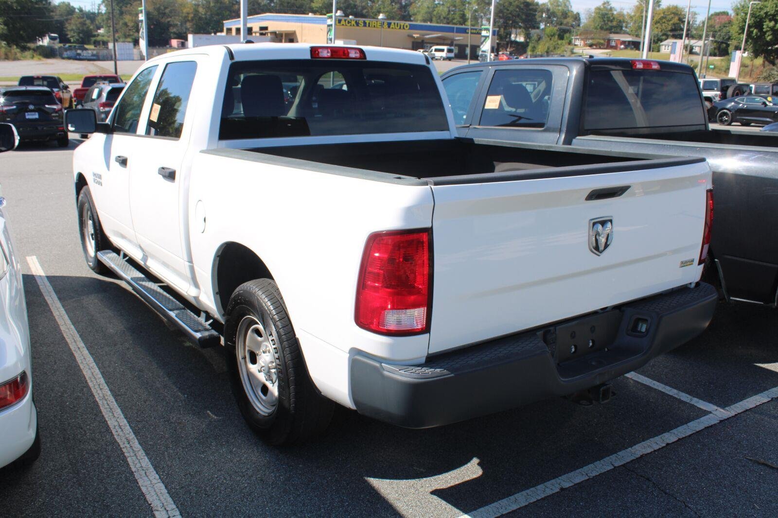 Used 2018 Bright White Clearcoat Ram Tradesman image 6
