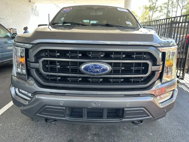 Used 2021 Gray Ford XLT image 9