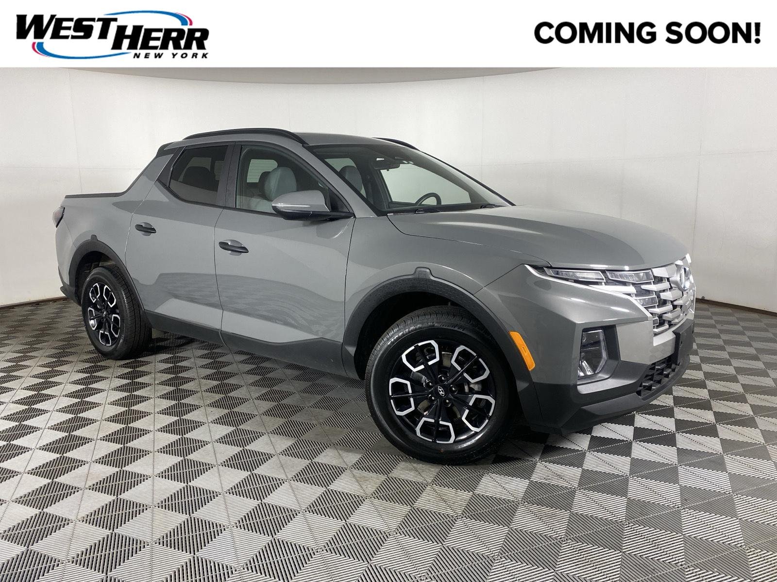 Used 2024 Hampton Gray Hyundai SEL image 1