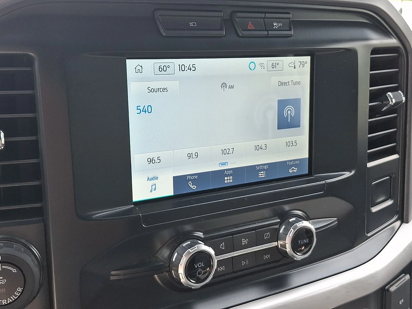 2022 Ford F-150 XLT - Photo 17