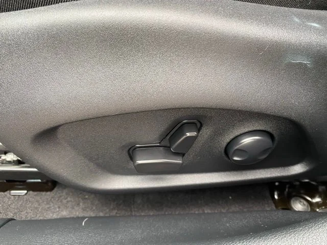 Used 2023 Red Jeep Limited image 24