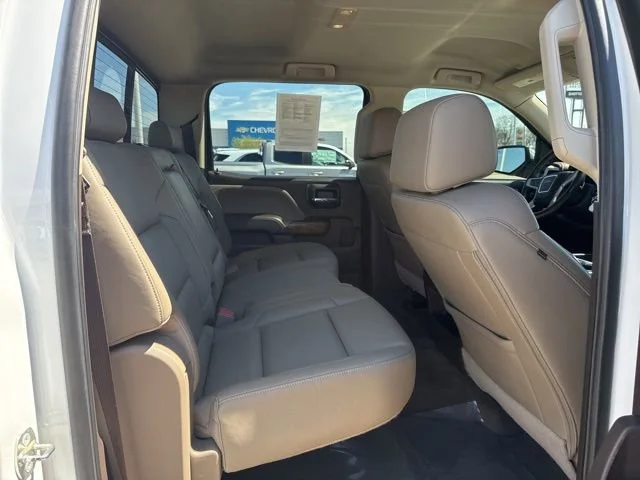 Used 2018 WHITE FROST TRICOAT GMC SLT image 43