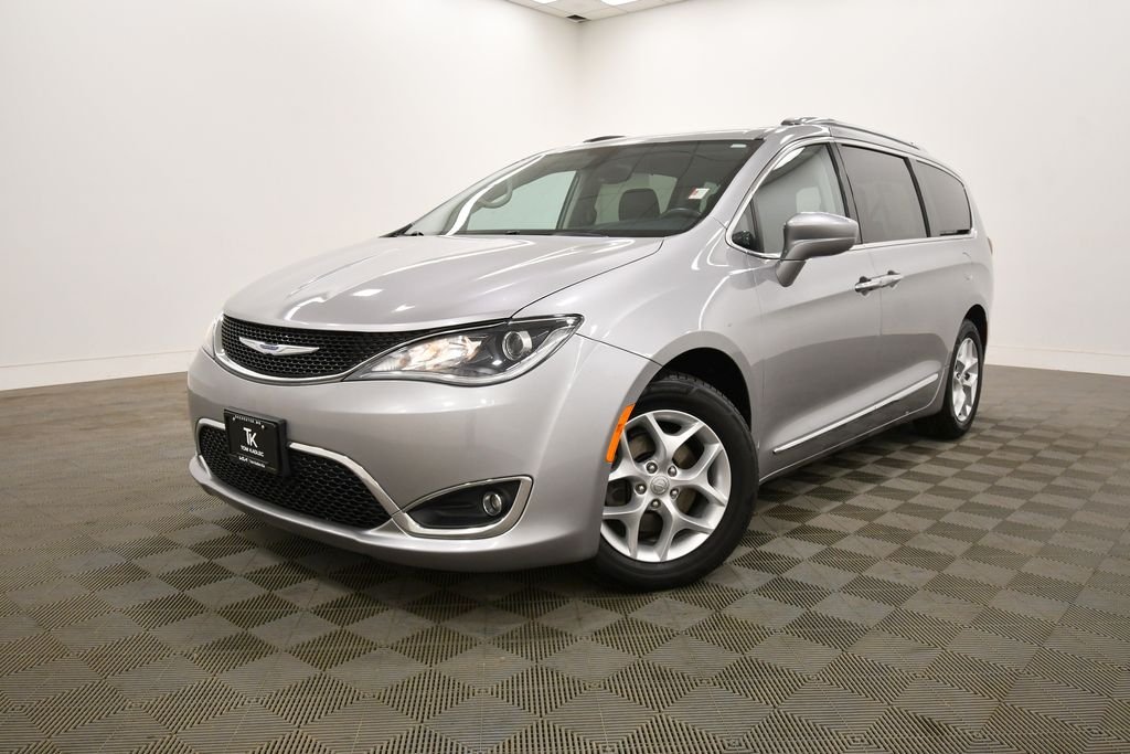 Used 2017 Chrysler Pacifica Touring-L Plus with VIN 2C4RC1EG2HR721058 for sale in Rochester, Minnesota