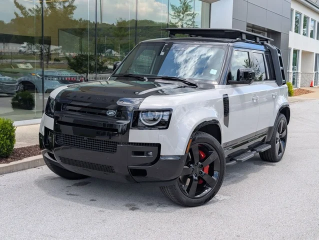 2026 Land Rover Defender 110 X