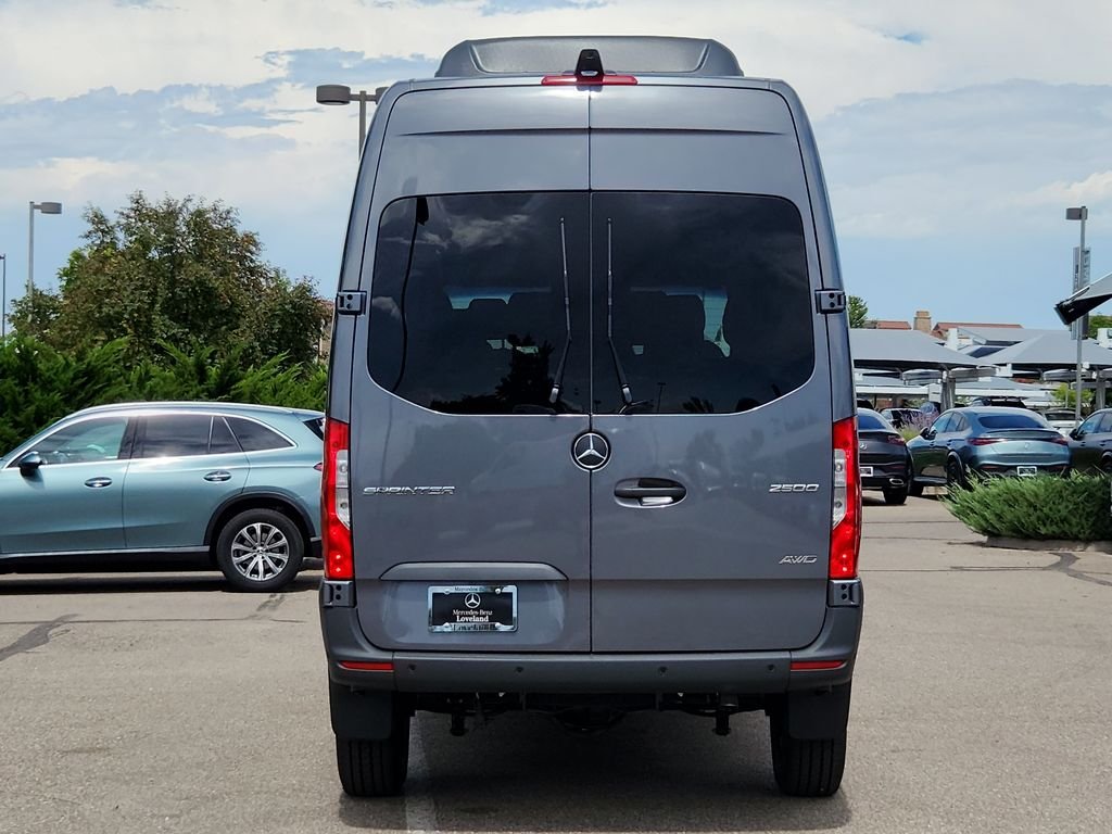 New 2026 Selenite Grey Metallic Mercedes-Benz PASSENGER image 7