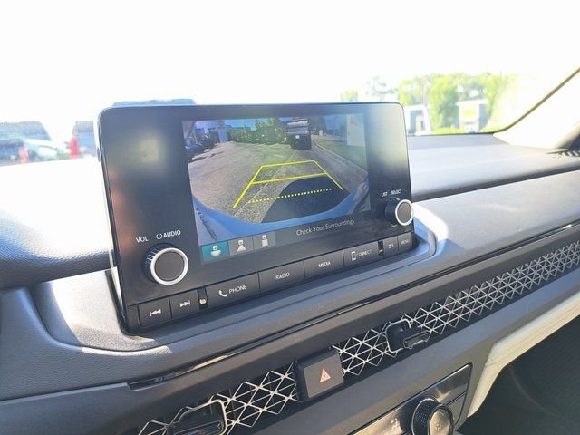 Used 2024  Honda LX image 17