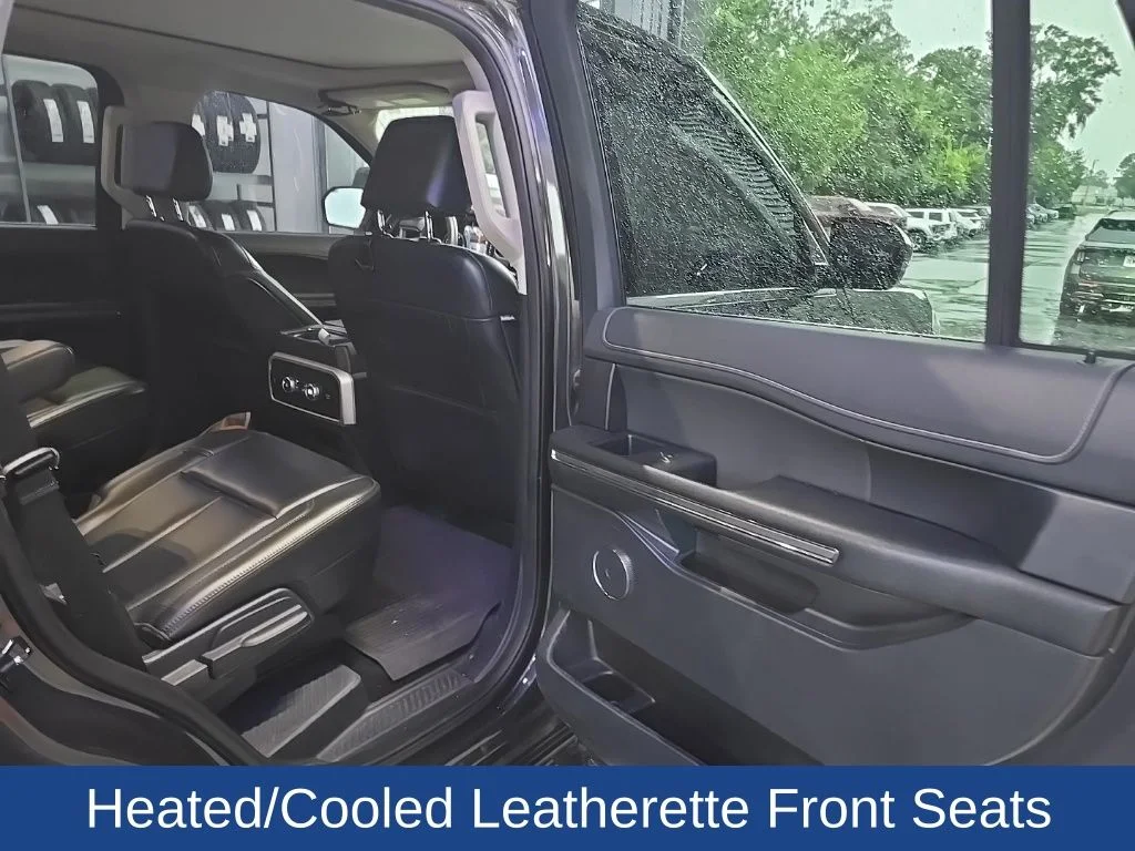 Used 2022 Dark Matter Metallic Ford XLT image 11