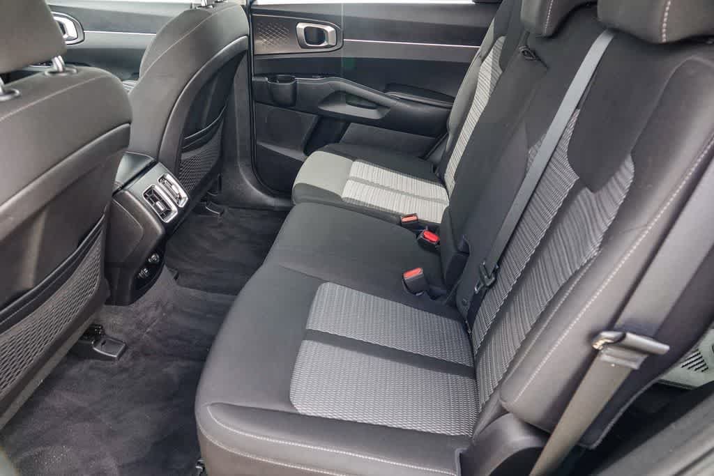 Certified Used 2022 Everlasting Silver Kia LX image 17