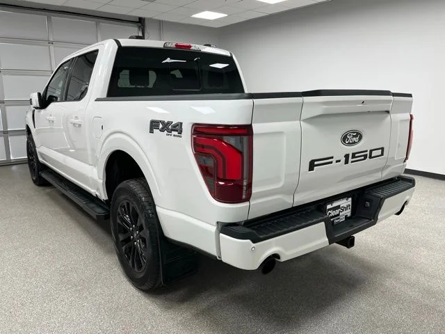 Used 2025 White Ford Lariat image 8