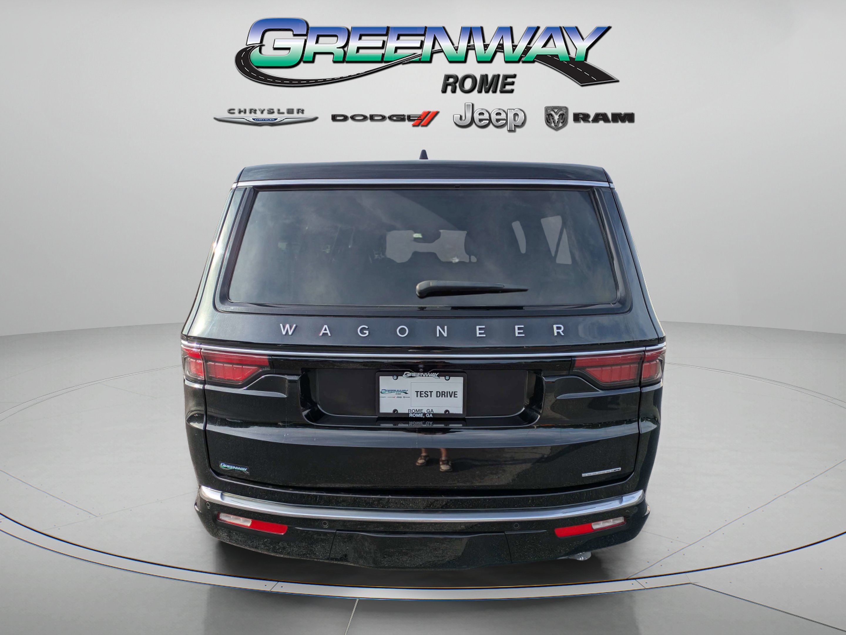 Used 2024 Diamond Black Crystal Pearlcoat Jeep Series III image 6