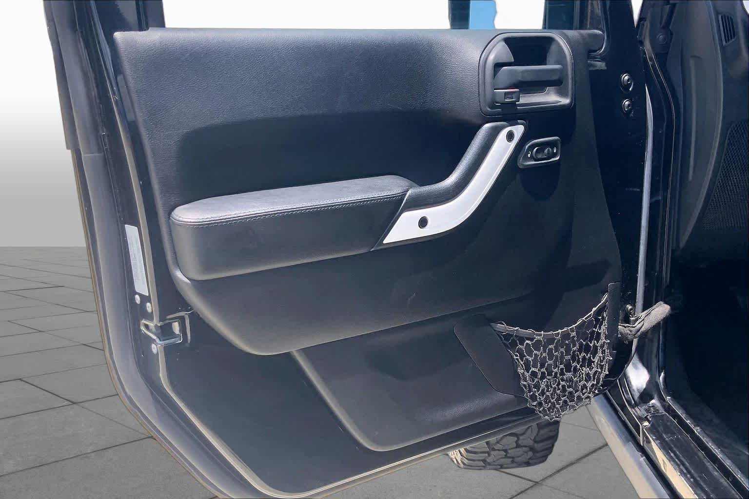 Used 2015 Black Clearcoat Jeep Wrangler X image 20