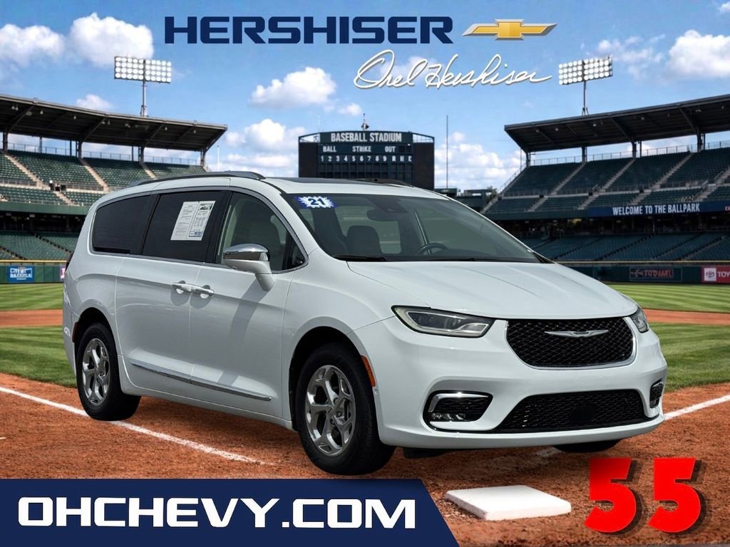 2021 Chrysler Pacifica Limited's photo