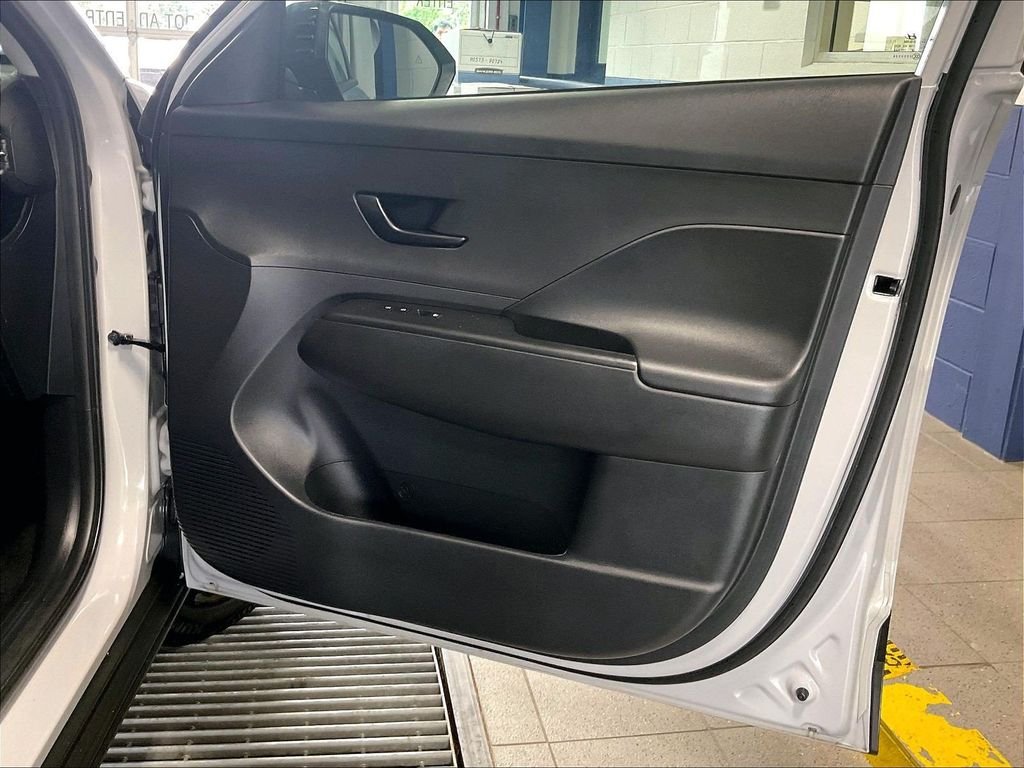 Used 2026 Gray Hyundai SEL Sport image 12