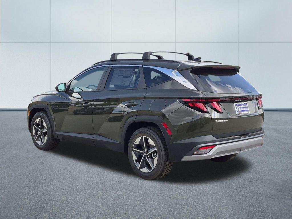 New 2026 Green Hyundai SEL FWD image 4