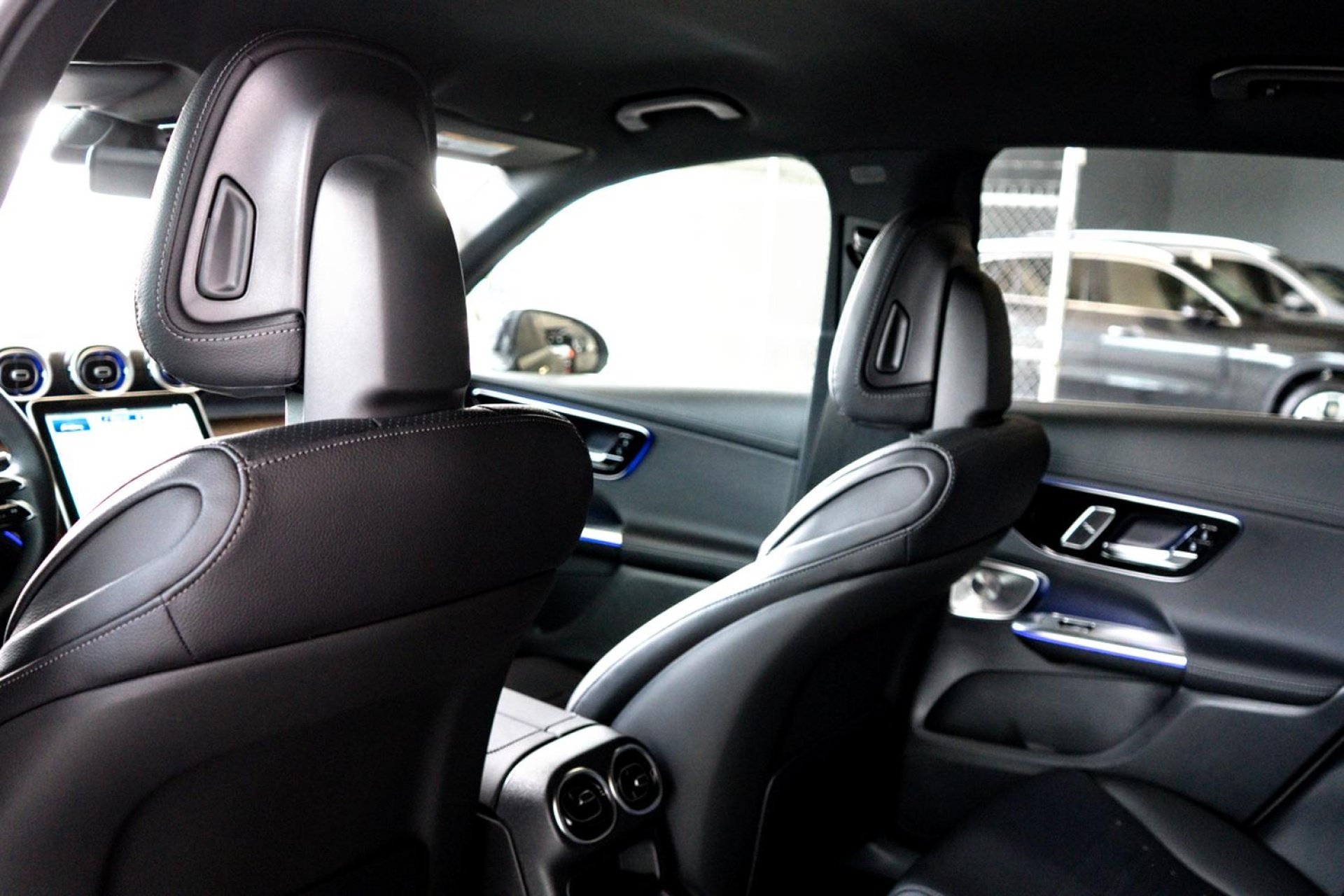 2025 Mercedes-Benz GLC Base - Photo 24