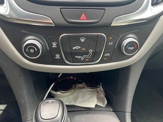 Used 2021 White Chevrolet LS image 33