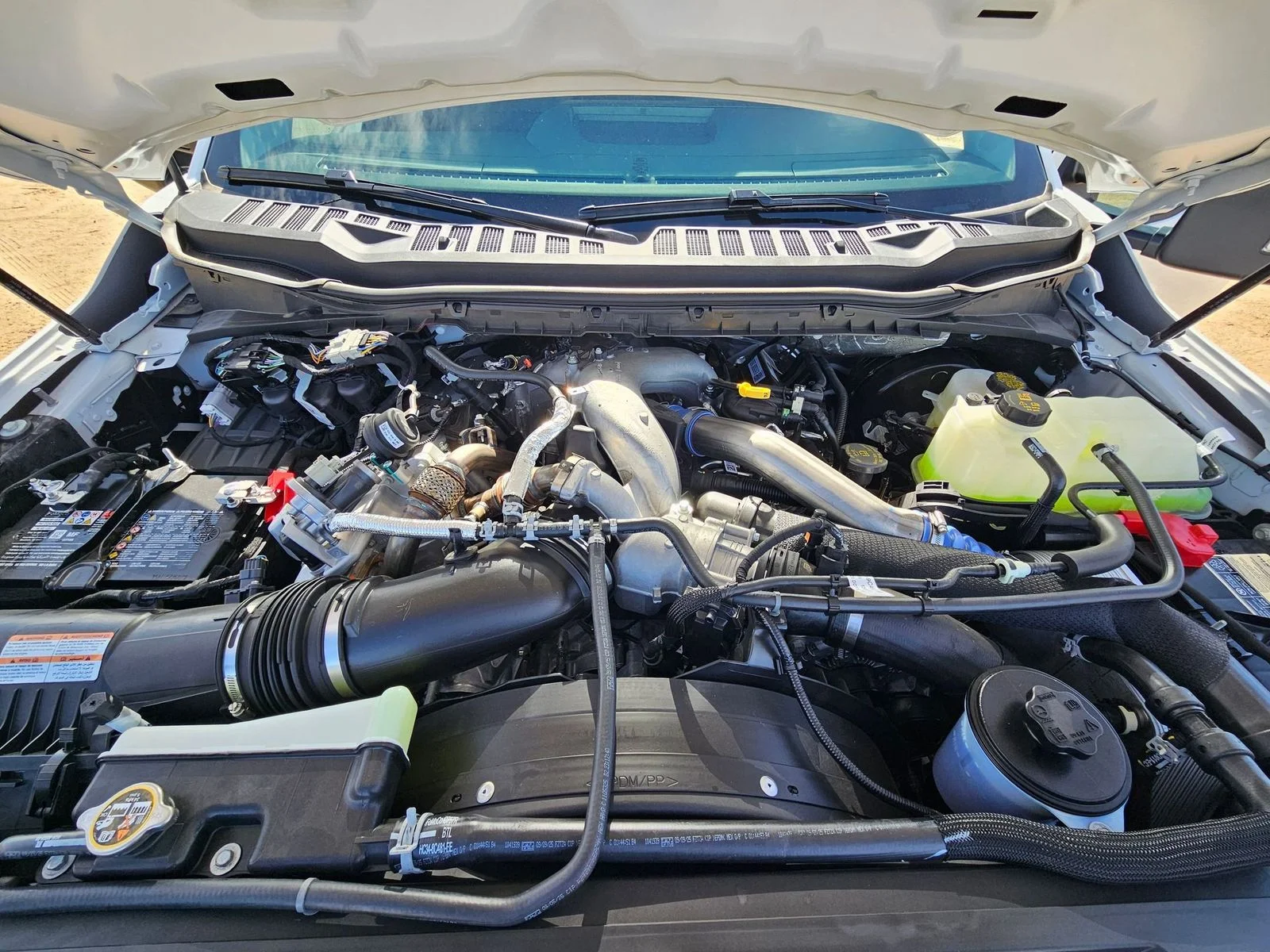 New 2026 Oxford White Ford F-250® XL image 23