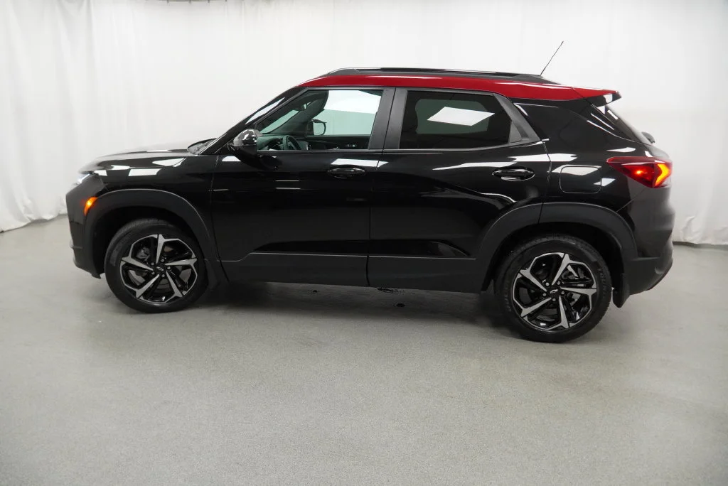 Certified Used 2021 MOSAIC BLACK METALLIC Chevrolet RS image 6