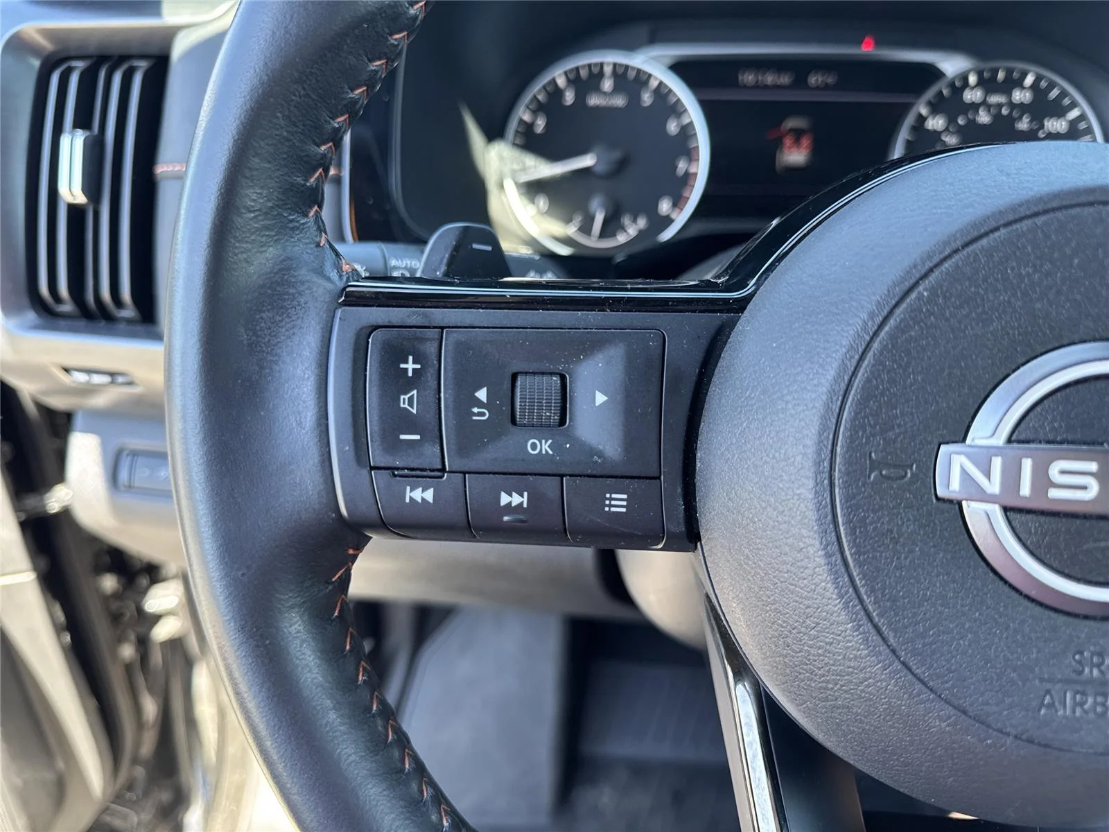 Used 2023 Super Black Nissan Rock Creek image 21