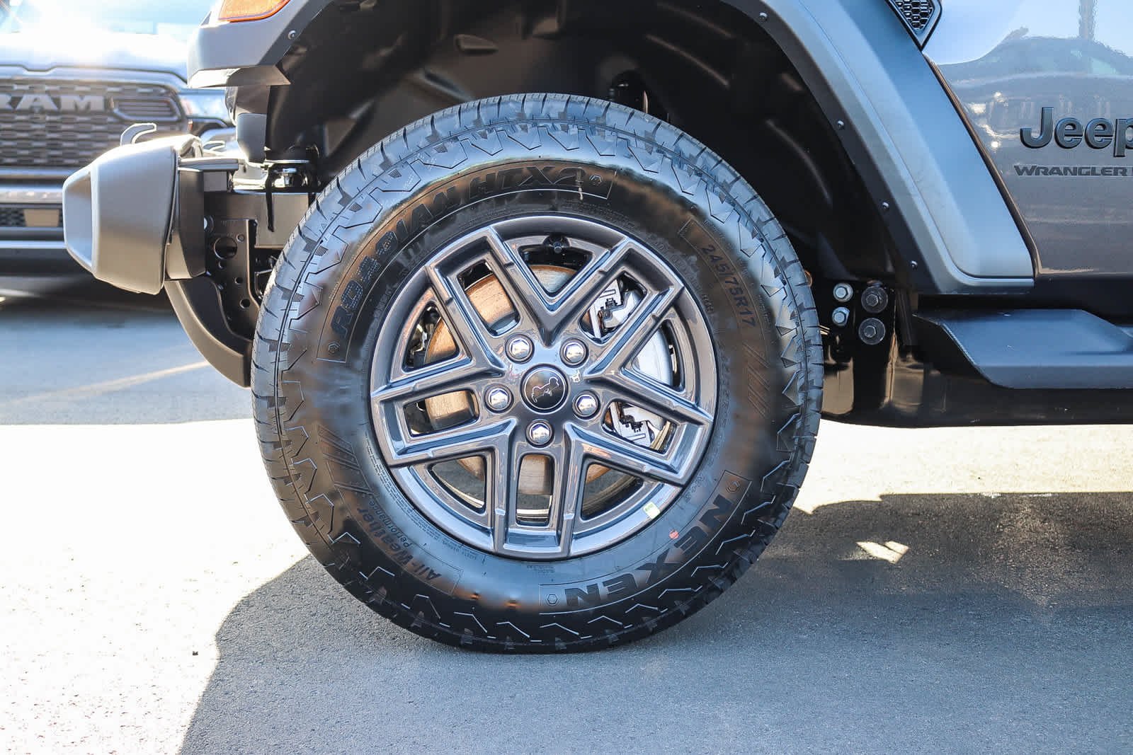 New 2027 Granite Crystal Metallic Clear-Coat Paint Jeep Sport S image 10