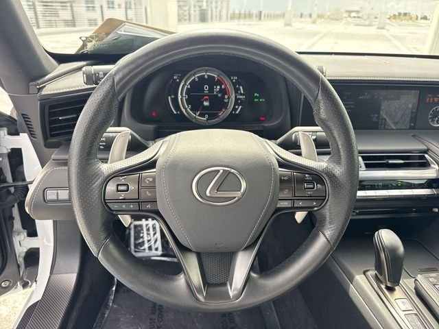 Used 2021 White Lexus 500 image 14