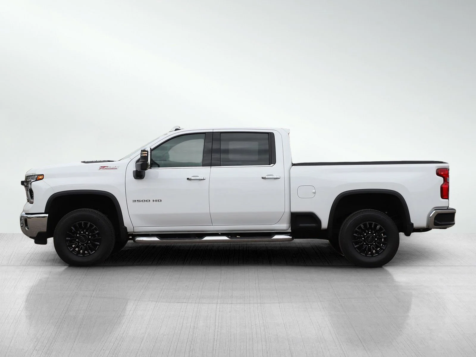 Used 2024 Chevrolet Silverado 3500HD LTZ with VIN 2GC4YUE7XR1151422 for sale in White Bear Lake, Minnesota