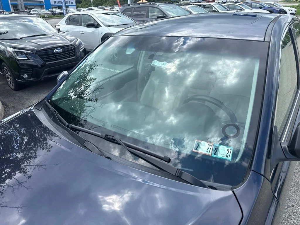 Used 2012  Subaru 2.5i image 20