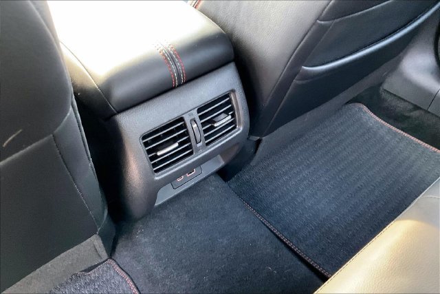 Used 2024 Gray Nissan 2.0 SR image 30