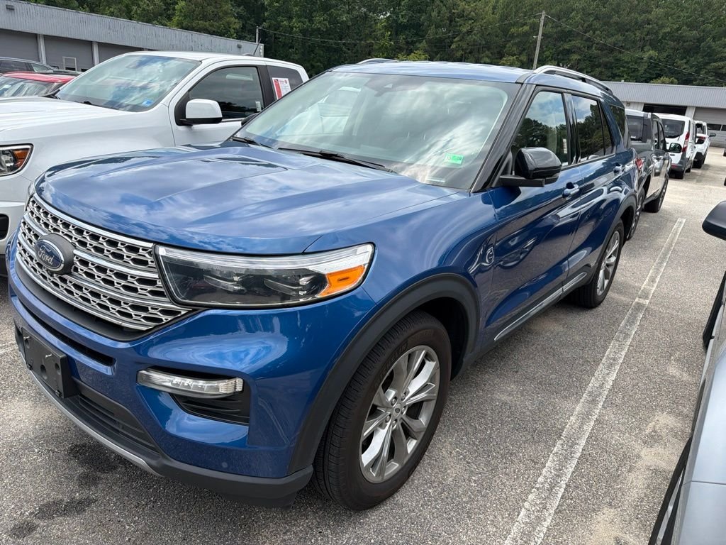Used 2022 Blue Ford Limited image 4