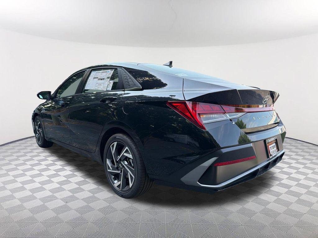 New 2026 Black Hyundai Limited image 7