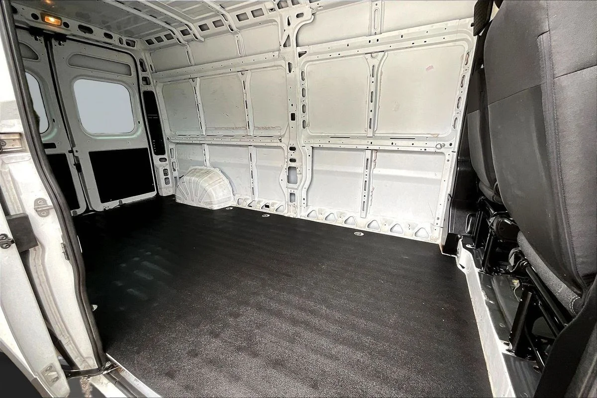 Used 2023  Ram Cargo Van High Roof 159" WB image 14