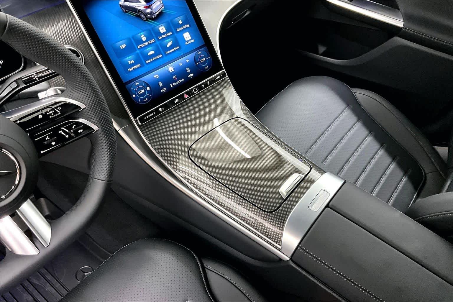 New 2026 Black Mercedes-Benz GLC 300 image 7