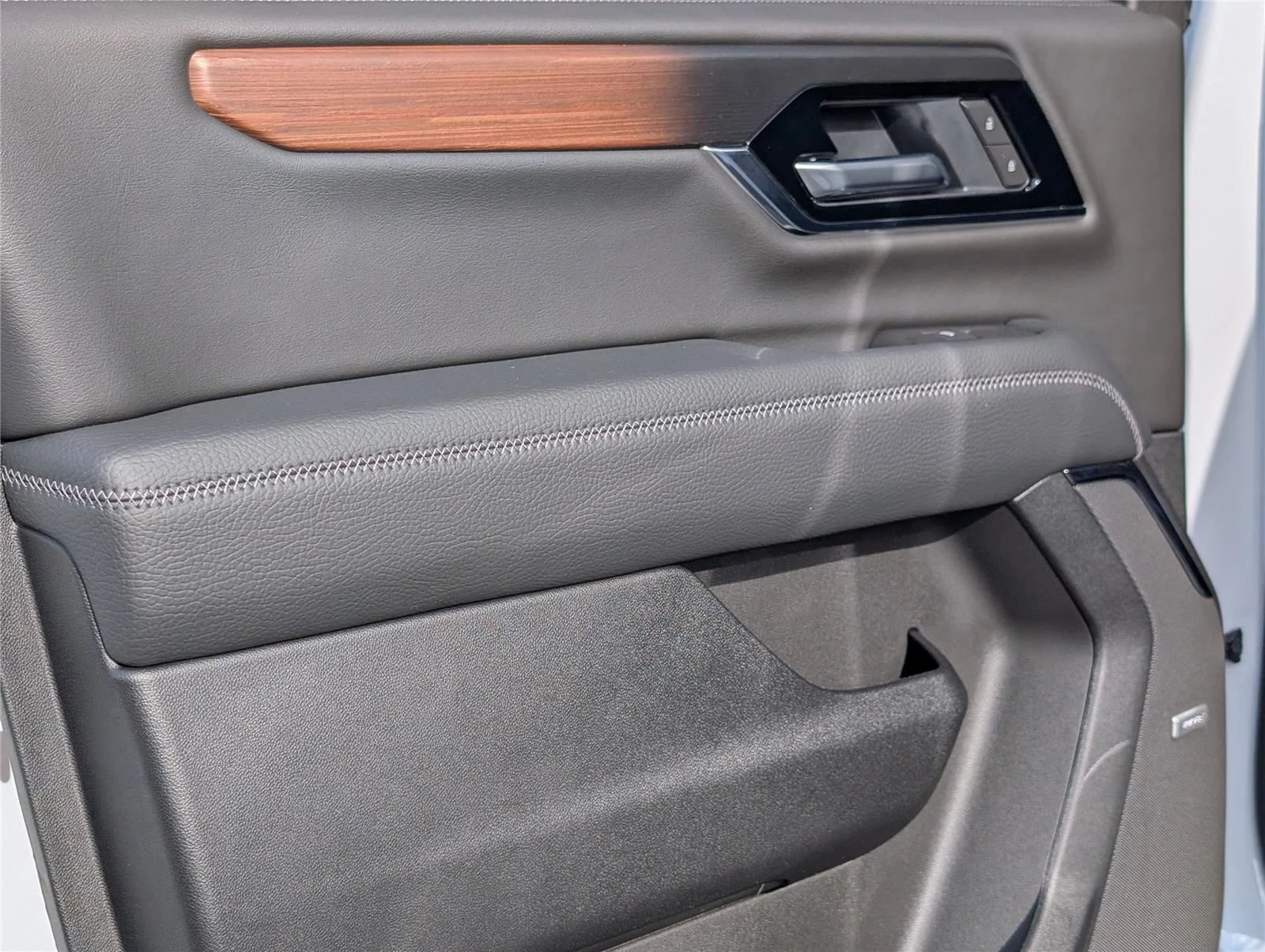 New 2026 Glacier White Tricoat GMC Denali image 19