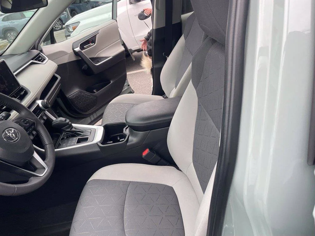 Used 2023 Lunar Toyota XLE image 4