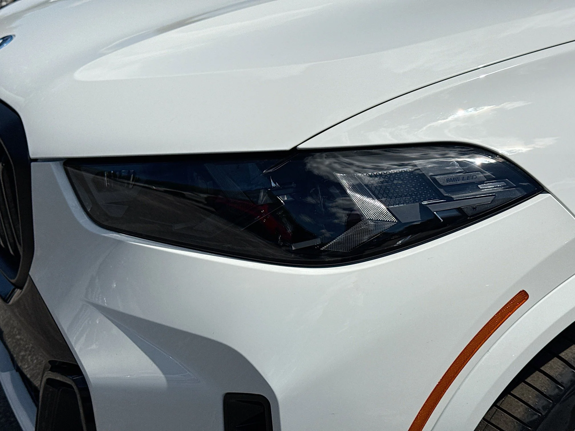 New 2026 Alpine White BMW xDrive50e image 9