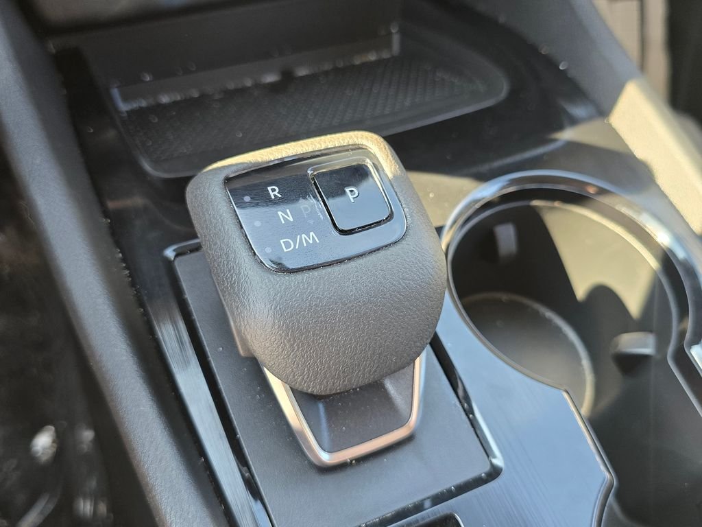 2021 Nissan Rogue SV - Photo 22