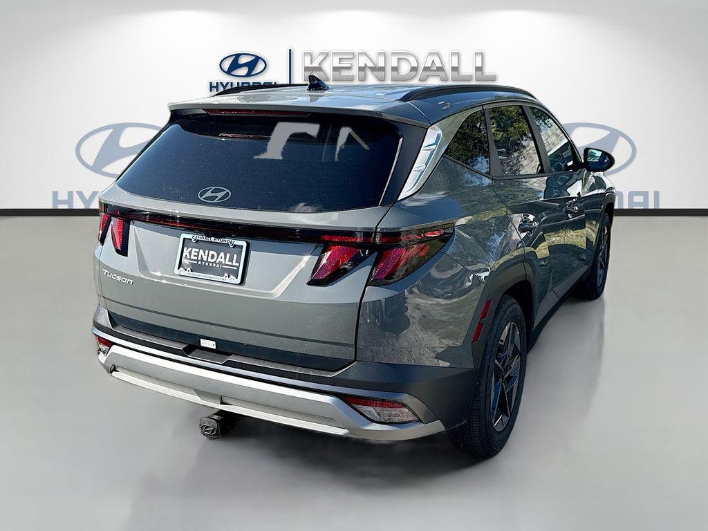 New 2026 Hampton Gray Hyundai SEL FWD image 6