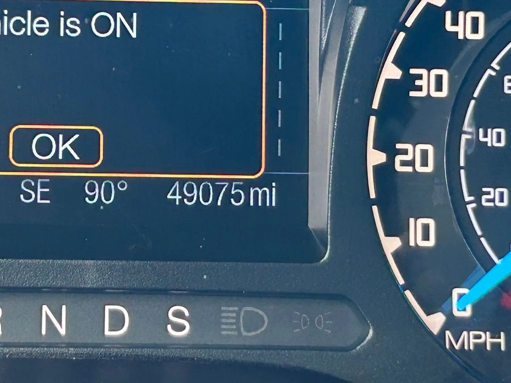 Used 2023 Azure Gray Metallic Ford XLT image 39