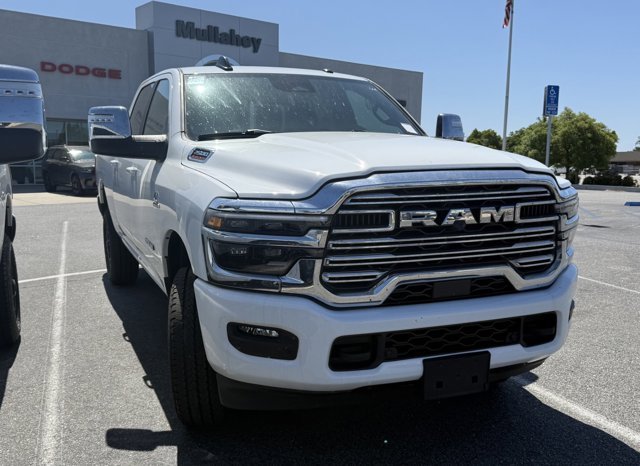 2026 RAM 2500 Laramie 4X4 Crew Cab SWB's photo