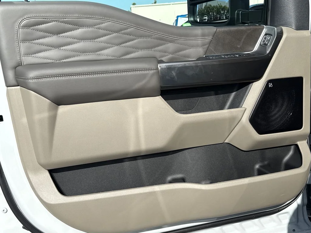 New 2026 White Ford Platinum image 21