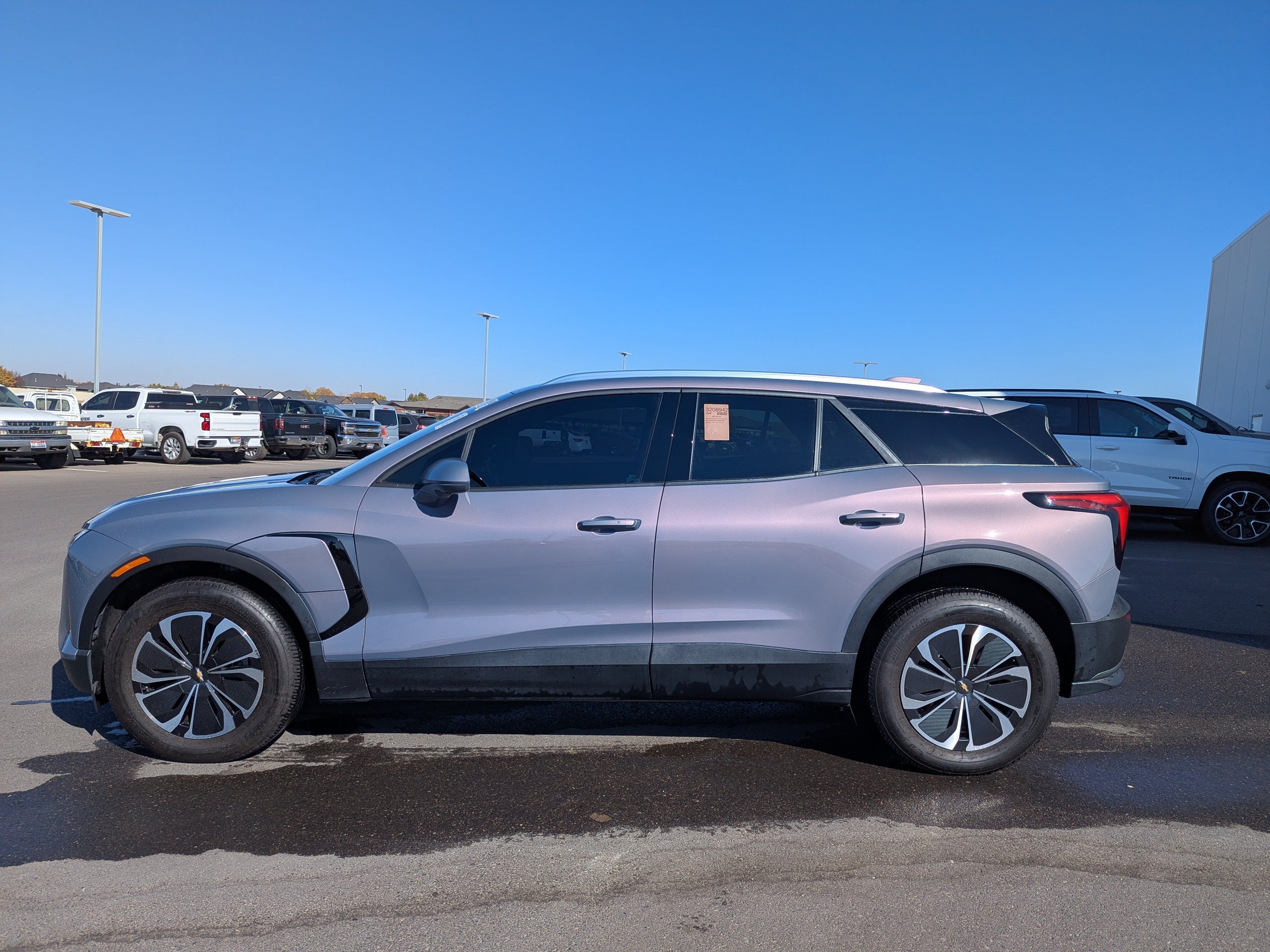 2024 Chevrolet Blazer EV LT - Photo 9