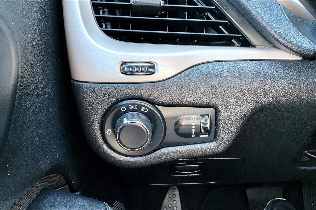 Certified Used 2017 Silver Jeep Sport image 15